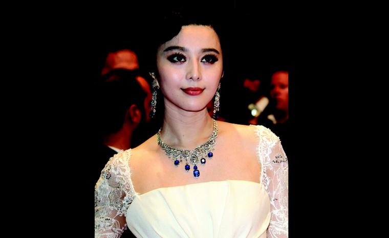 CANNES, FRANCE - MAY 13:  Actress Fan Bing Bing with Cartier jewelry attends the "polisse" Premiere during the 64th Annual Cannes Film Festival at the Palais des Festivals on May 13, 2011 in Cannes, France.  (Photo by Tony Barson/WireImage)
