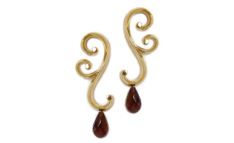 Marianne Anderson Swirl earrings in gold with garnets. £790