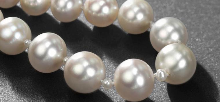 Christie's 15 May Sale in Geneva Pearl necklace