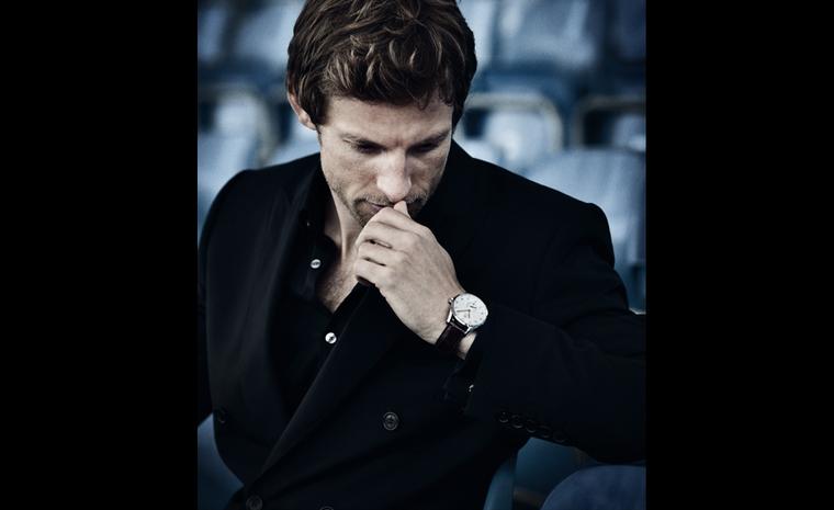 TAG HEUER. Jenson Button 2011 with Carrera Heritage Calibre 6 Rose Gold Colored Dial.