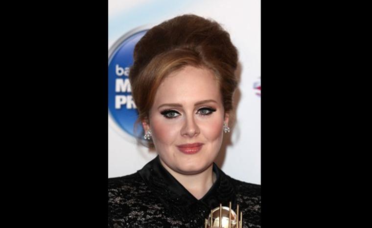 Adele wears Harry Winston to the 2011 Barclaycard Mercury Prize
