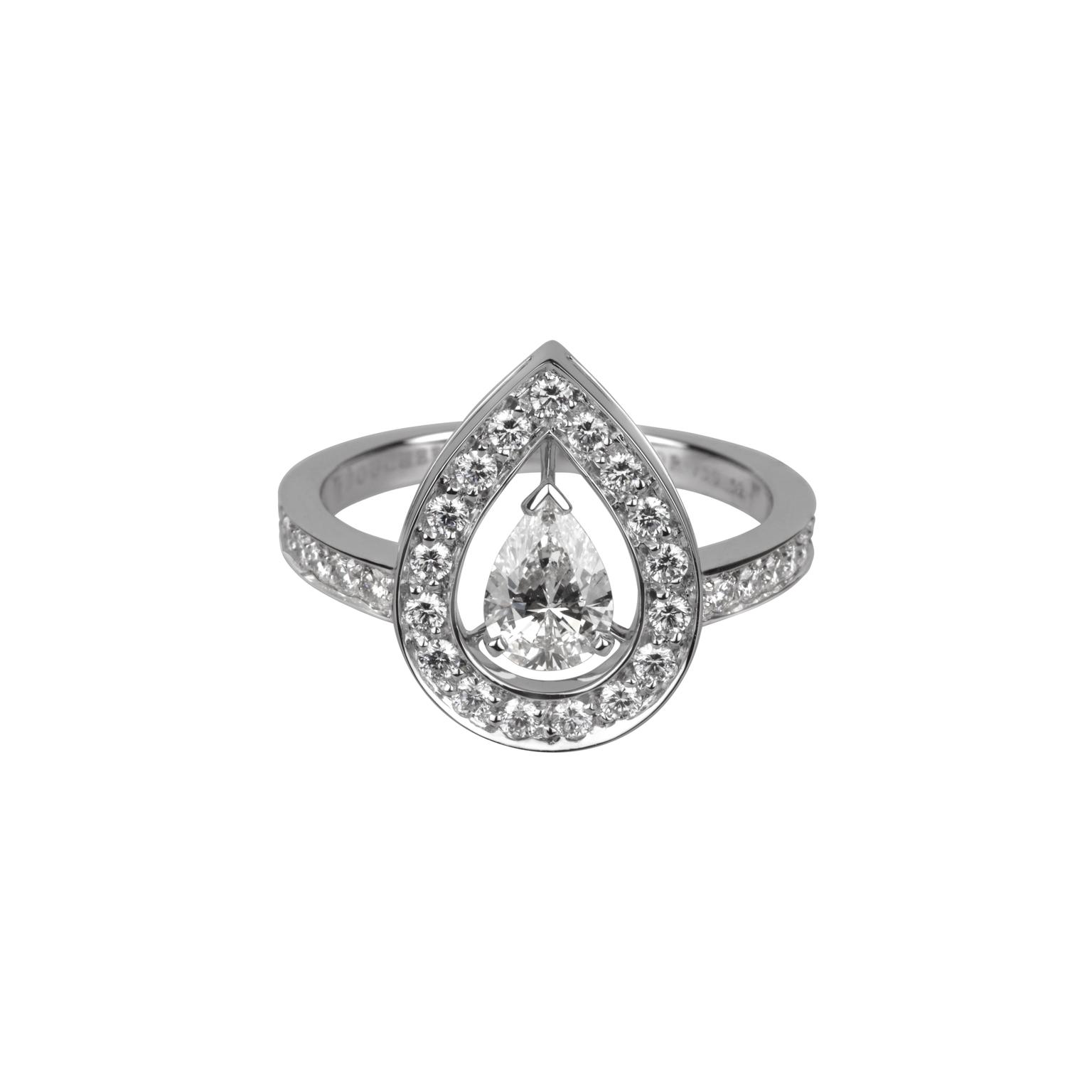 Boucheron Ava Pear diamond ring
